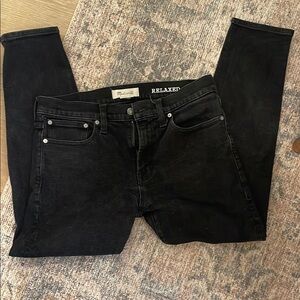 Madewell Men's Black relaxed taper jeans